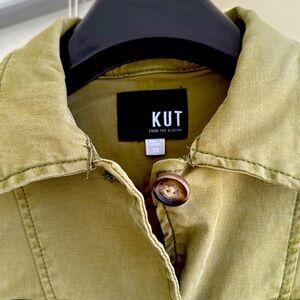 KUT from the Kloth Julia cropped denim jacket